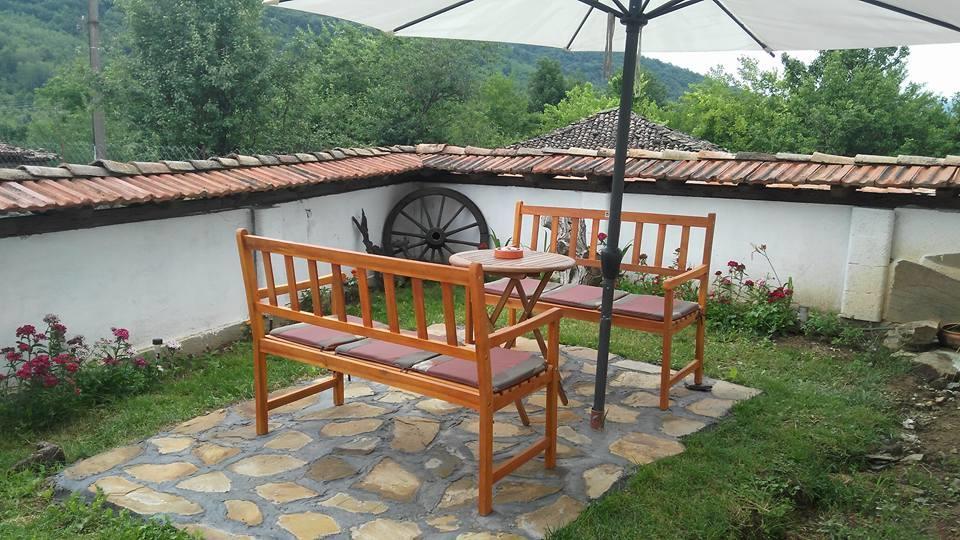Guest House Yana Tŭrkasheni Zewnętrze zdjęcie