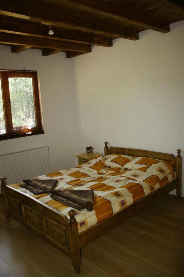 Guest House Yana Tŭrkasheni Zewnętrze zdjęcie