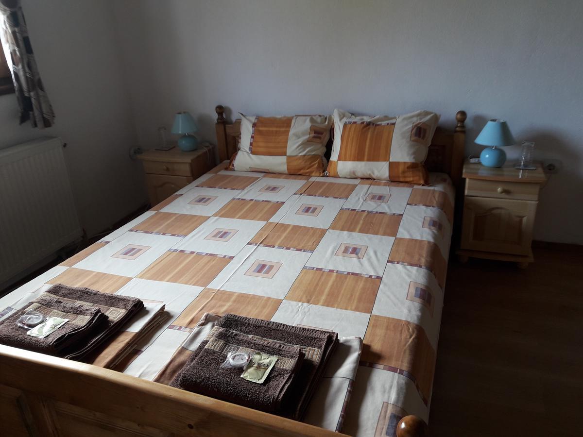 Guest House Yana Tŭrkasheni Zewnętrze zdjęcie